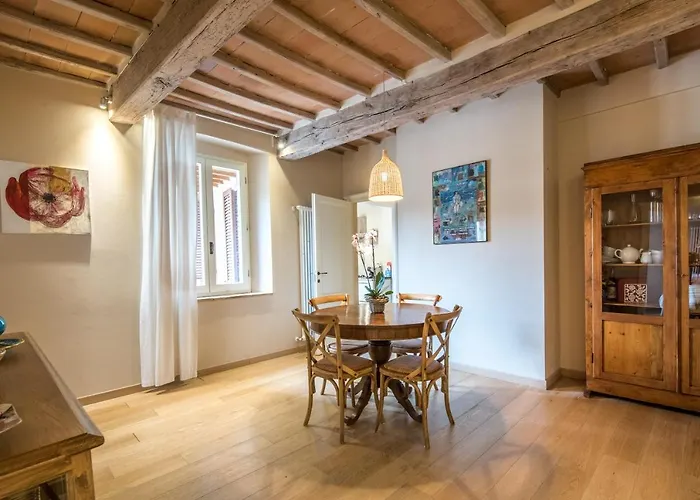 Lägenhet House